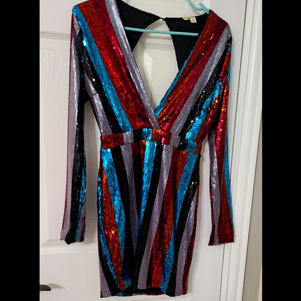 Brand New Dress! - Picture 1 of 2